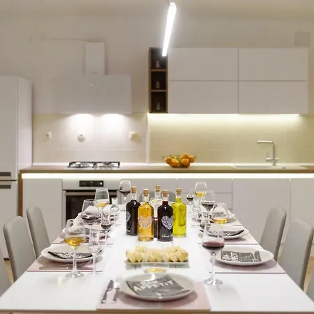 Apartman Alcazar *