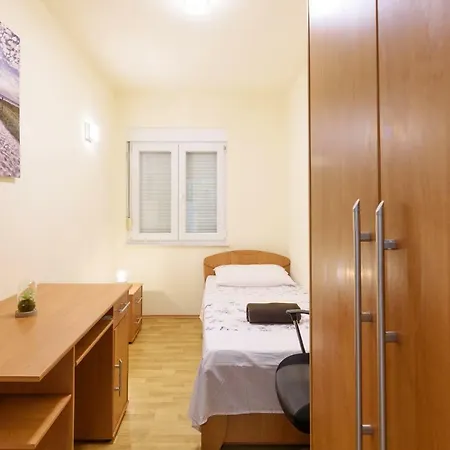 Apartman Alcazar Apartment