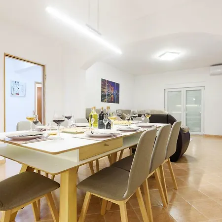 Apartman Alcazar * Zadar