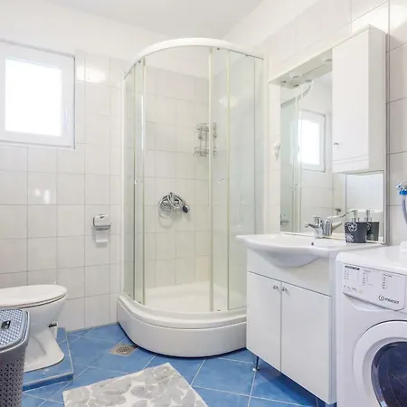 Apartman Alcazar Apartment *